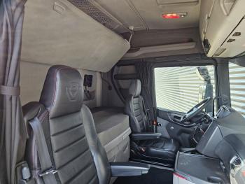 Scania R520 V8 6x4 / RETARDER / HYDRAULIC / FULL AIR.